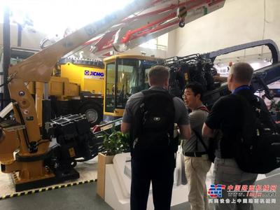 徐工新一代水平定向鉆機北京展重磅亮相，引領(lǐng)電力行業(yè)高效節(jié)能技術(shù)新浪潮